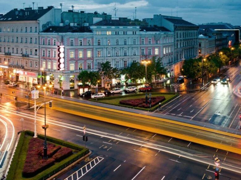 Paulay Deluxe Suites By Corall Budapest Exterior foto